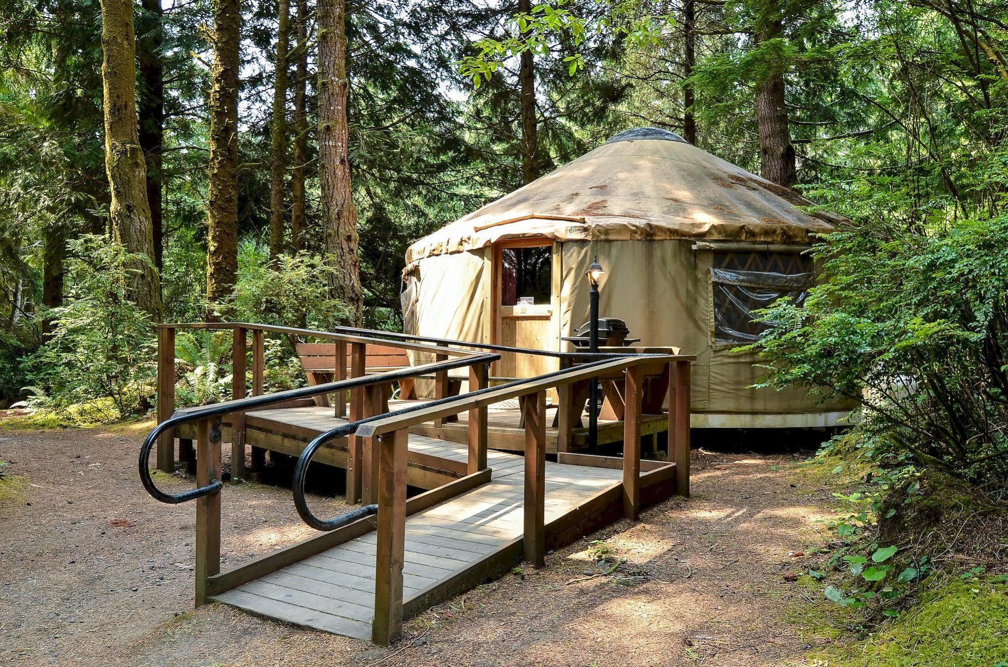 South Jetty Rv & Camping Resort Флоренс Екстер'єр фото